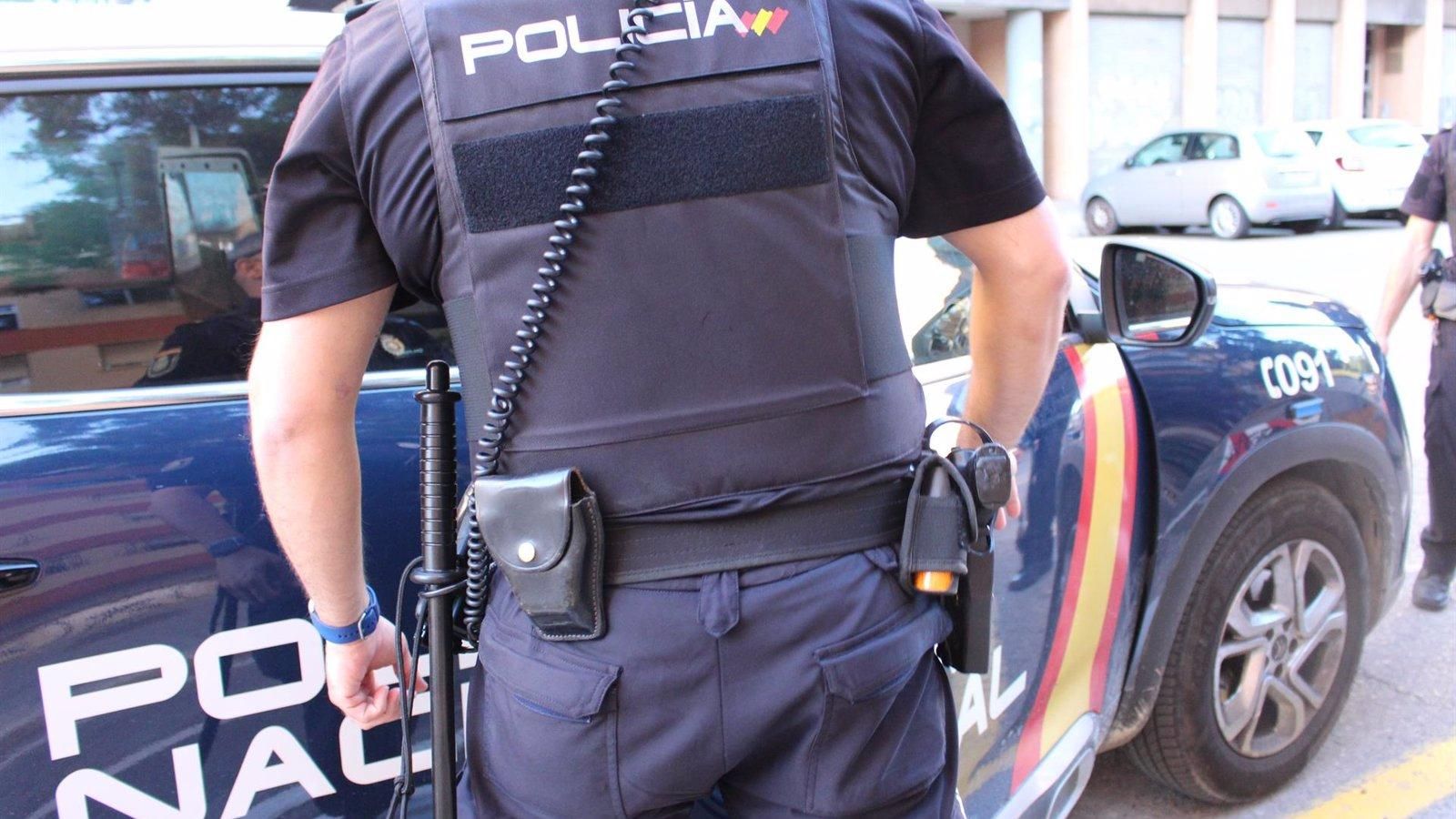 Detenidos tres atracadores de una perfumería tras una persecución policial por Moratalaz
