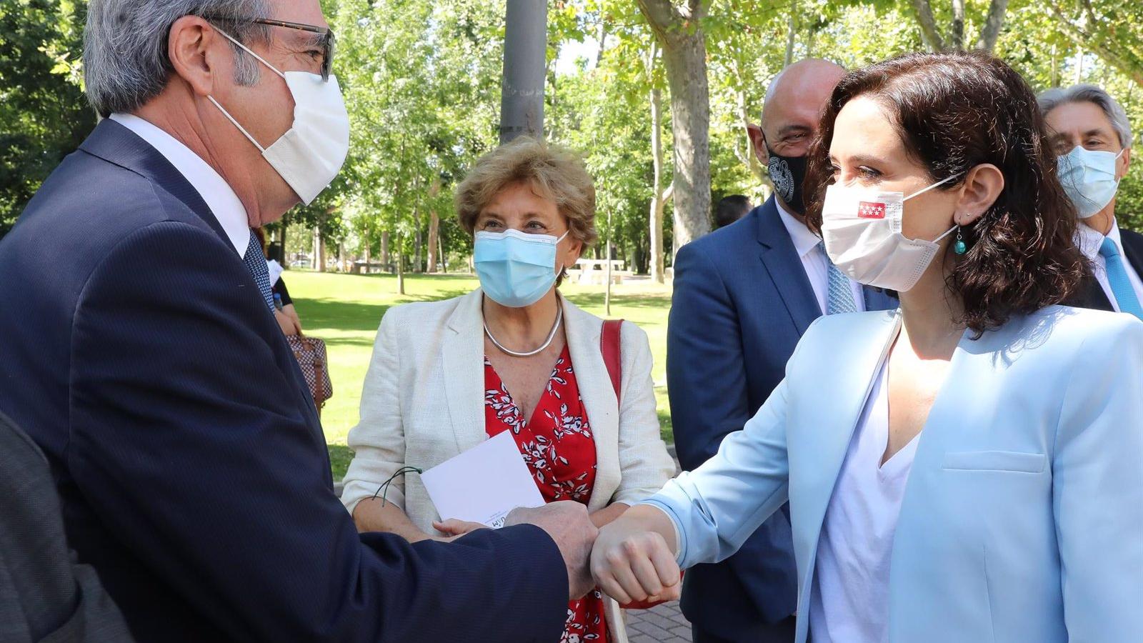 Díaz Ayuso considera que Gabilondo no tuvo su mejor momento durante la campaña pero le desea éxitos como Defensor del Pueblo