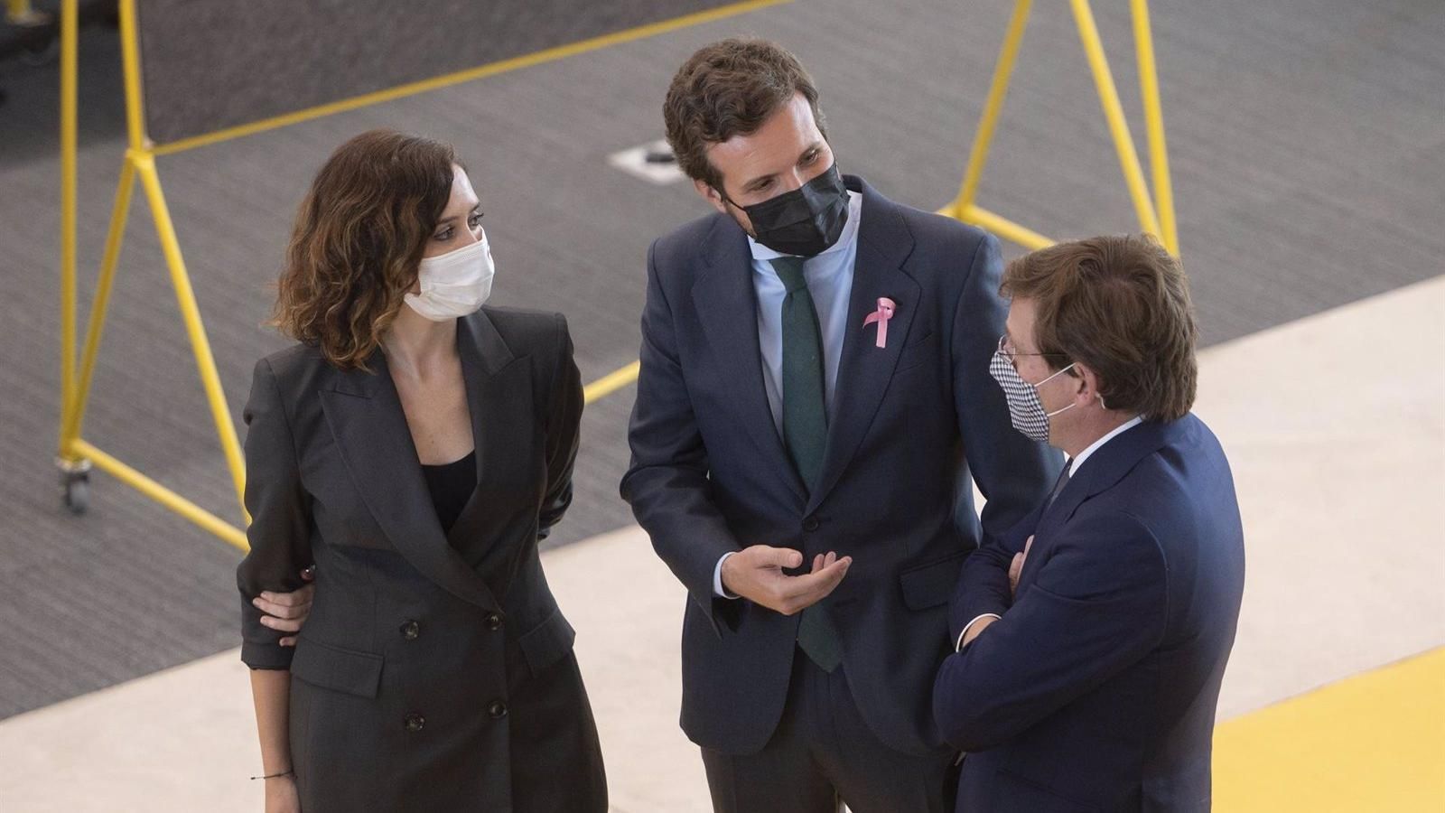 Miembros del PP de Madrid se plantean llevar a 'Génova' a los tribunales si no convoca el Congreso Regional antes de marzo