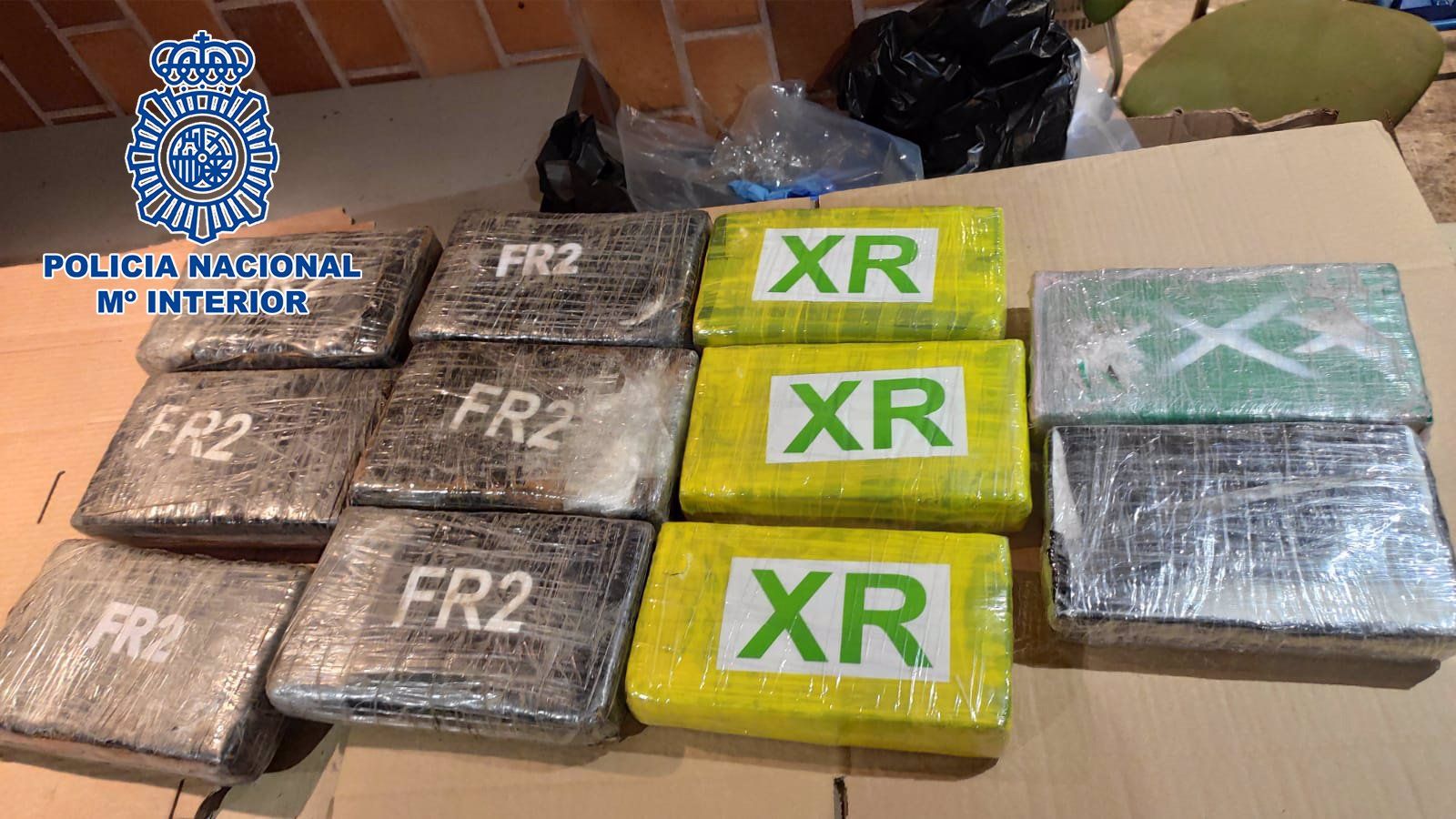 Intervenidos 150 kilos de cocaína dentro de una furgoneta en un parking de Madrid