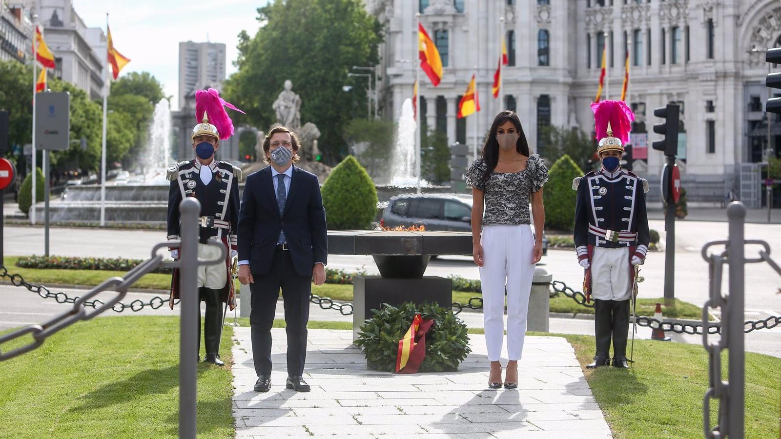 Un acto vandálico deja sin llama el pebetero que homenajea a las víctimas del Covid en Madrid