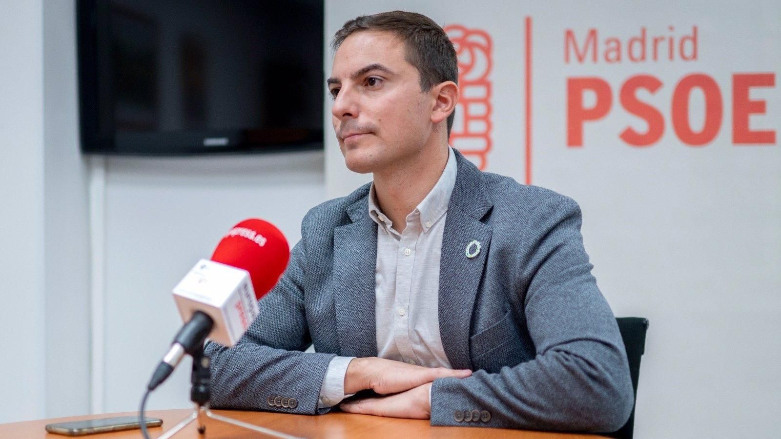 Lobato creará un consejo de alcaldes y portavoces que tendrán presencia dentro de la dirección regional