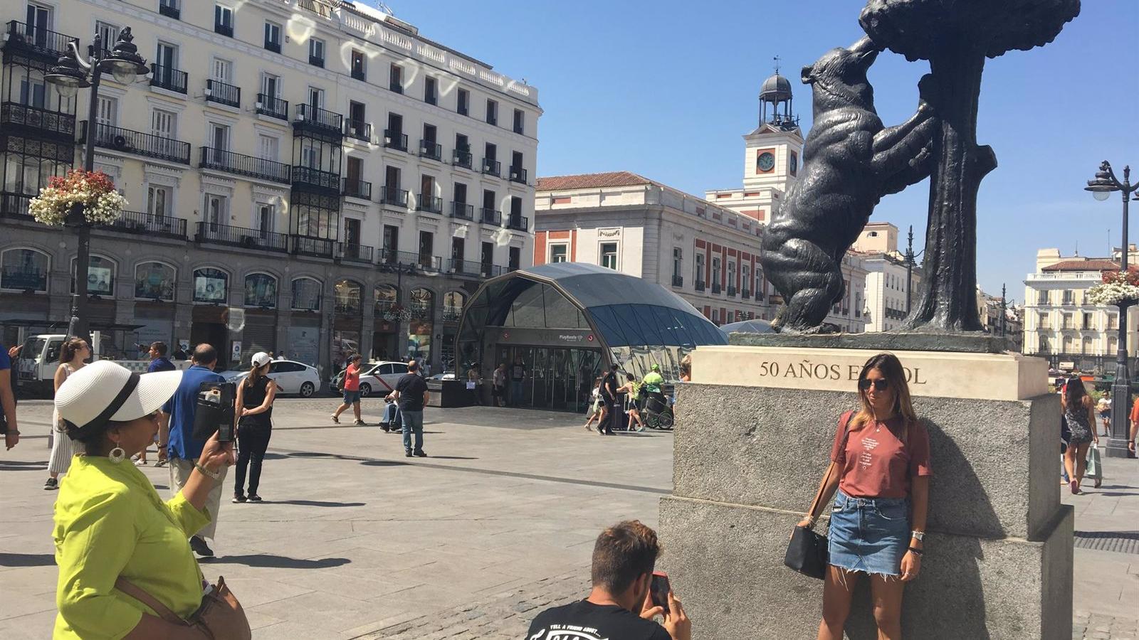 La Comunidad abre el plazo para que los ciudadanos pidan los bonos turísticos de hasta 600 euros