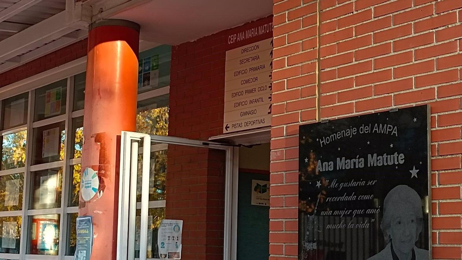 Ossorio subraya que el colegio afectado por un brote en Getafe está "volviendo a la normalidad"