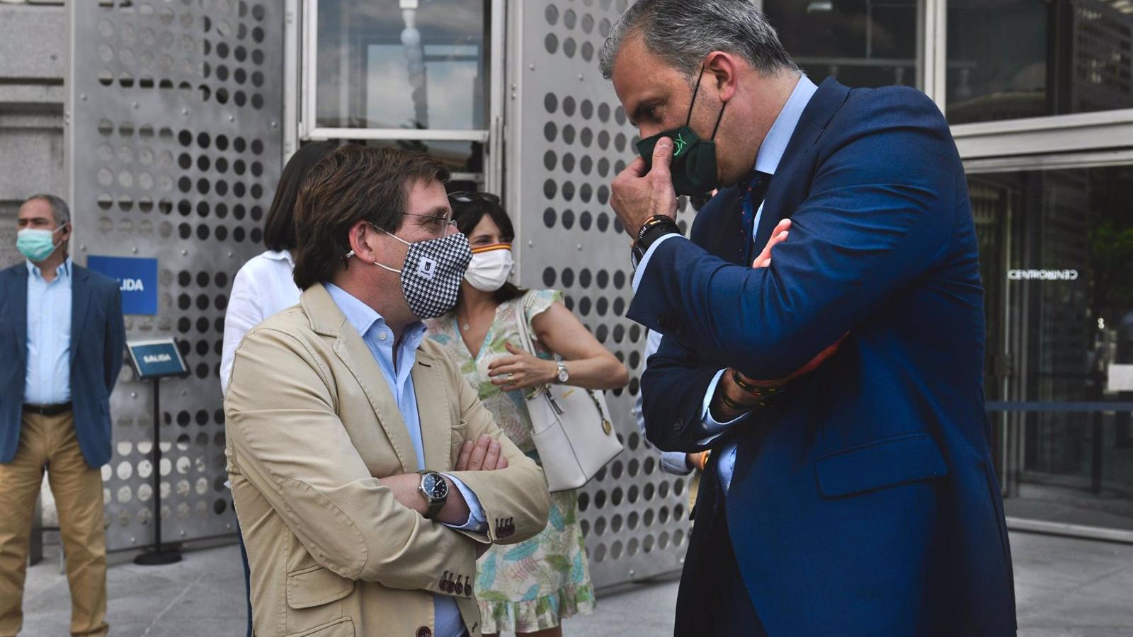 Martínez-Almeida insta a Vox a desvelar si no quieren negociar Presupuestos pero "que luego no se queje de cordones sanitarios"