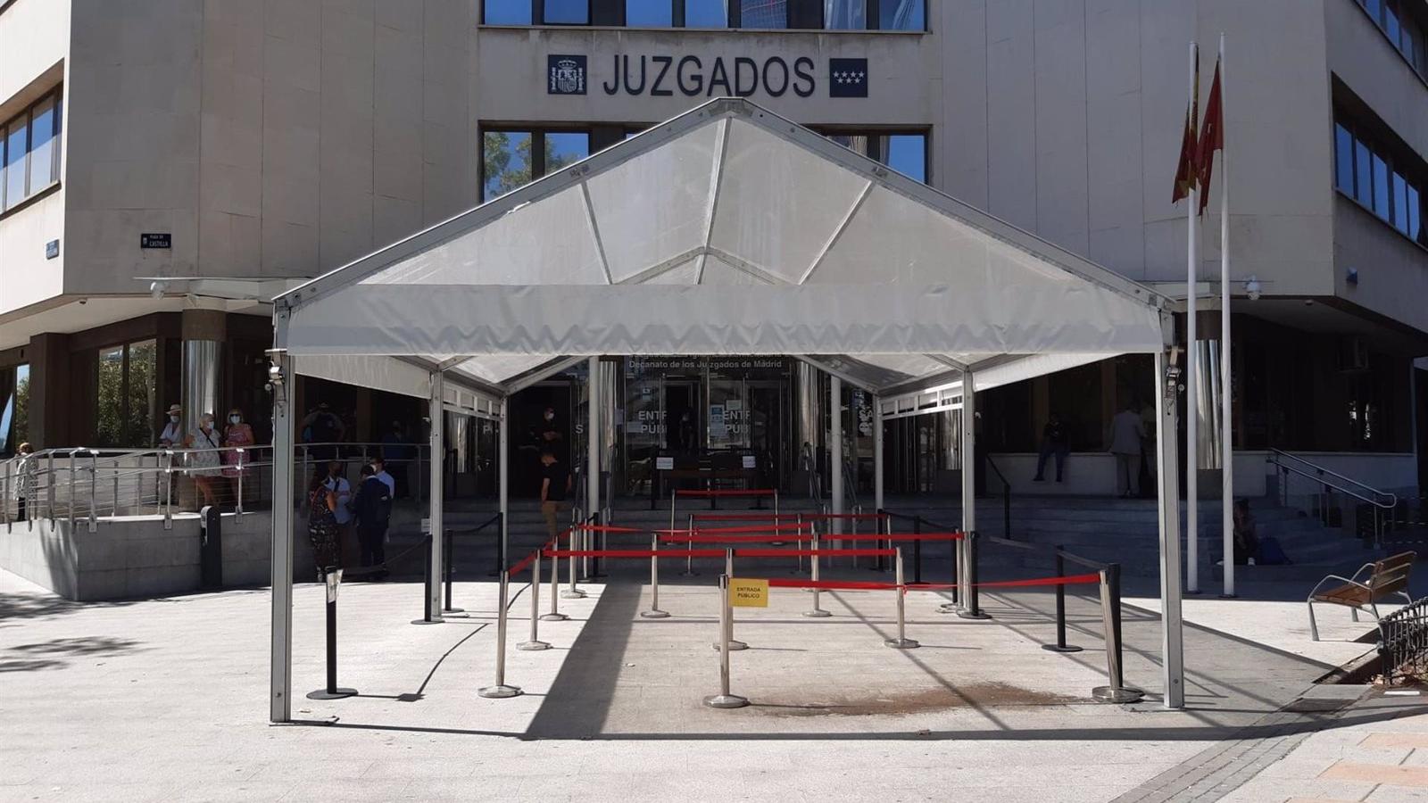 La jueza ordena el ingreso en prisión de la cuidadora detenida por asfixiar a una anciana