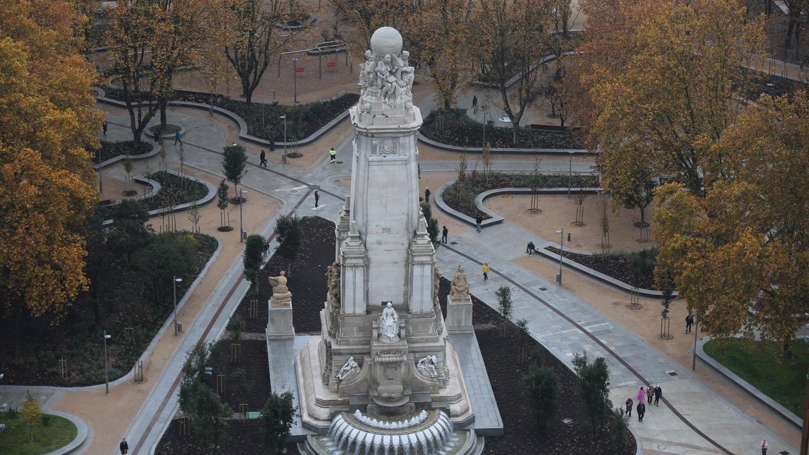 El Ayuntamiento de Madrid retiró árboles de Plaza España por razones fitosanitarias