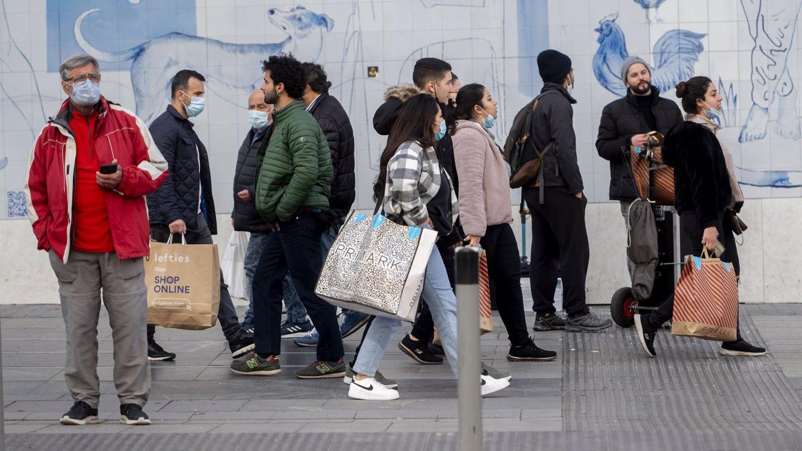 Los madrileños gastarán una media de 524 euros en compras de Navidad