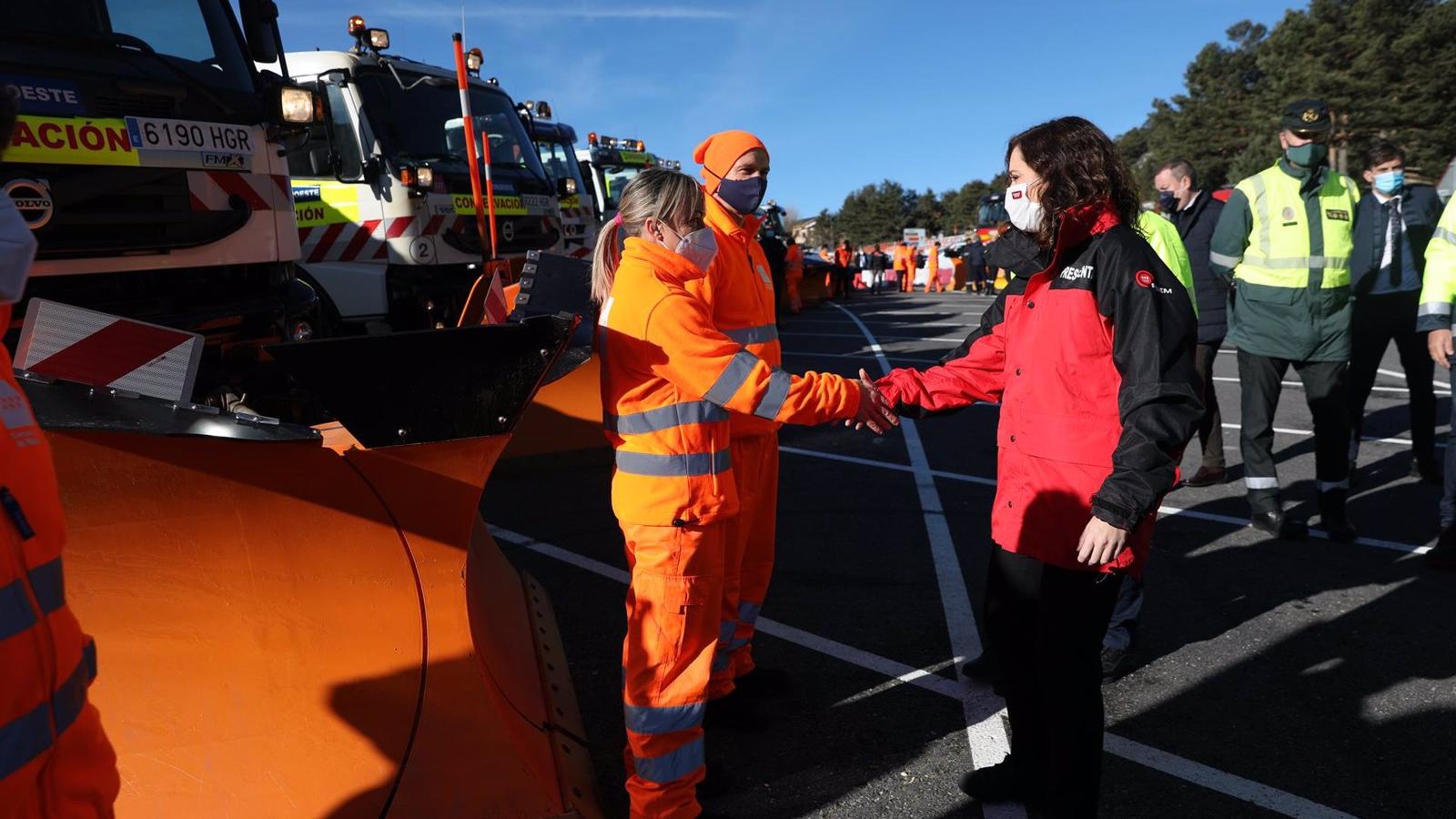 Díaz Ayuso pide al Gobierno un plan de contingencia contra el desabastecimiento energético y de recursos