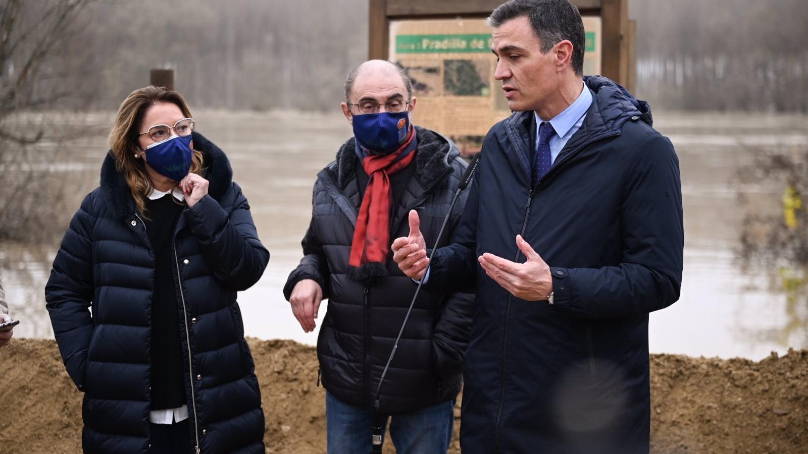 Sánchez confirma que se declarará zona catastrófica el área afectada por la riada del Ebro el próximo viernes