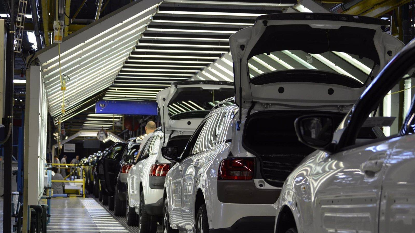 La facturación de la industria madrileña se frena y cae un 3,7% en octubre en tasa anual