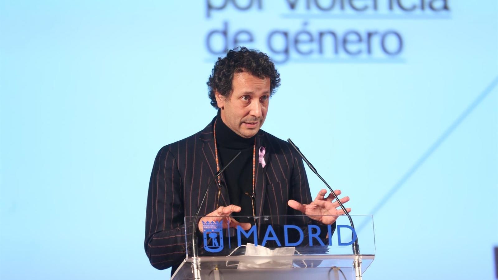 El concejal de Recupera Madrid Felipe Llamas se niega a votar a favor de los presupuestos y presenta su renuncia