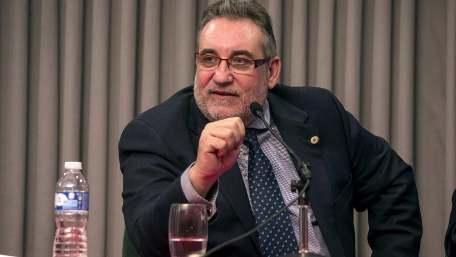 El Círculo de la Sanidad tilda de "irresponsable" la gestión del Gobierno de Sánchez y pide una ley de pandemias en 2022