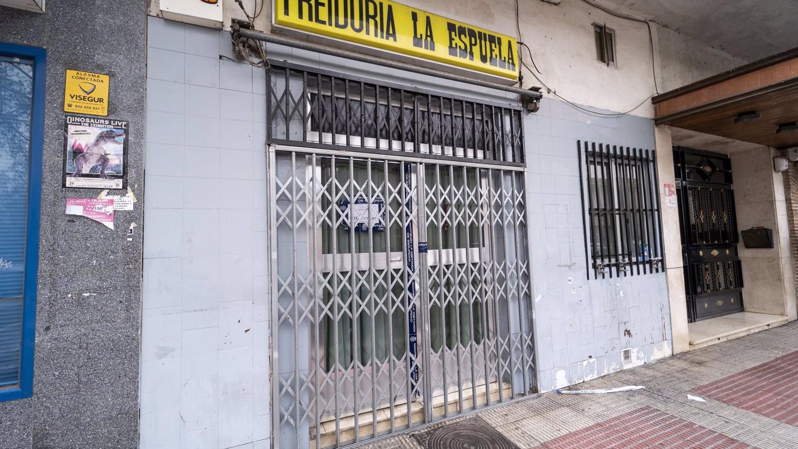 La Policía investiga la presencia de terceras personas en el bar de Parla donde hallaron dos cadáveres 