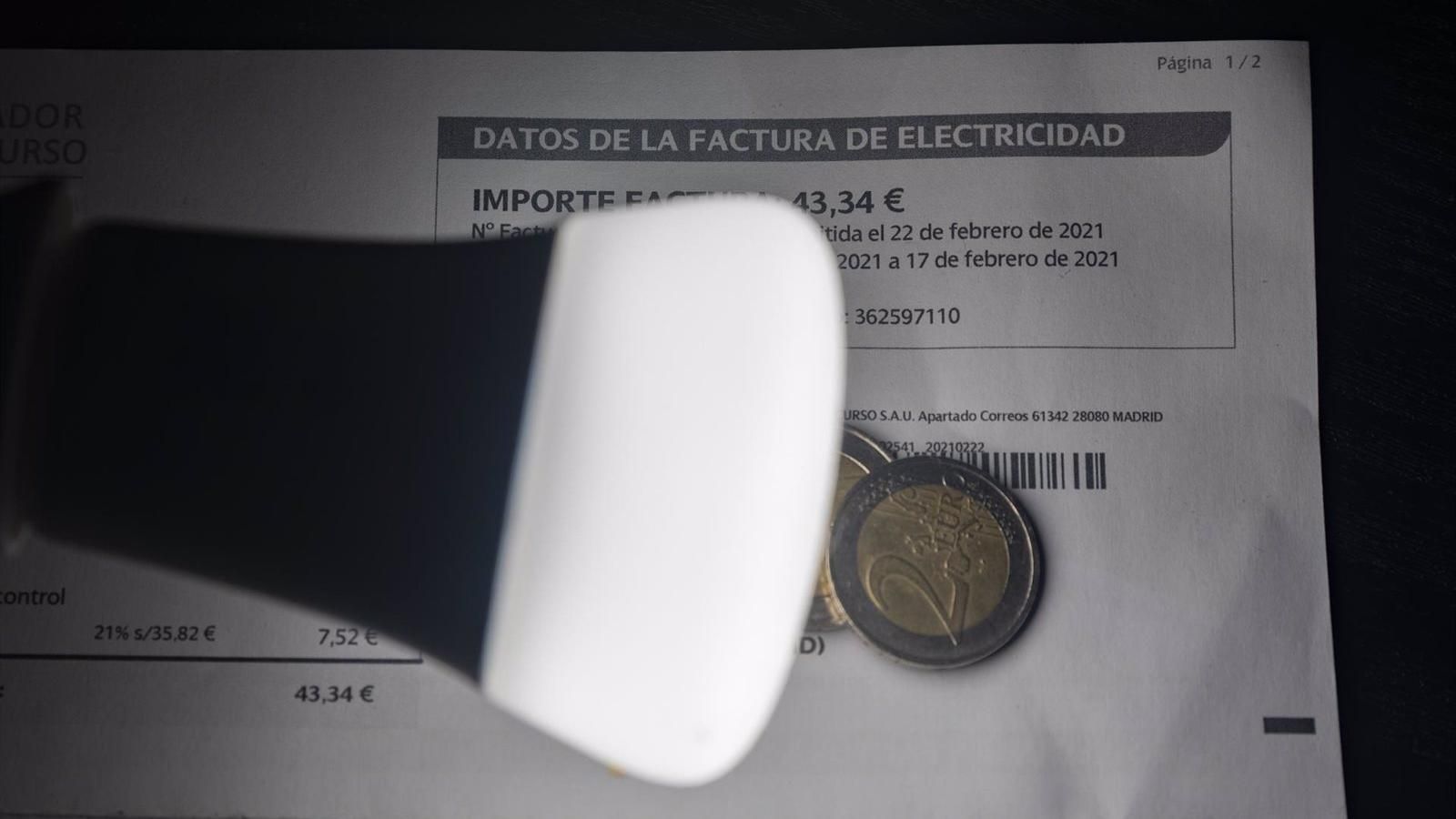 El IPC se dispara en diciembre por la luz: escala más de un punto, hasta el 6,7%, su mayor tasa desde 1992