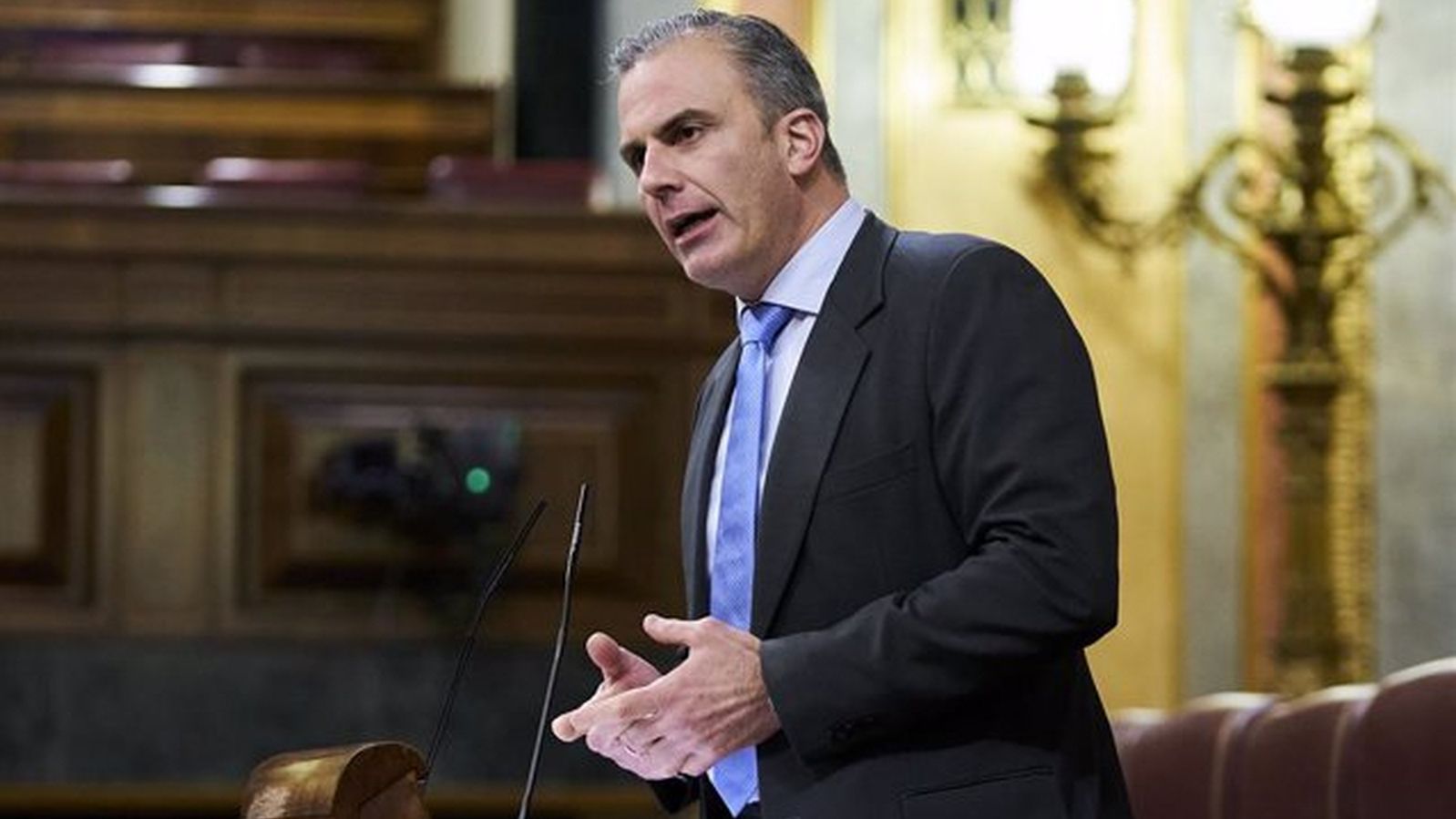 Ortega Smith defiende que Vox no se vende por "un plato de lentejas" ni traiciona a sus votantes