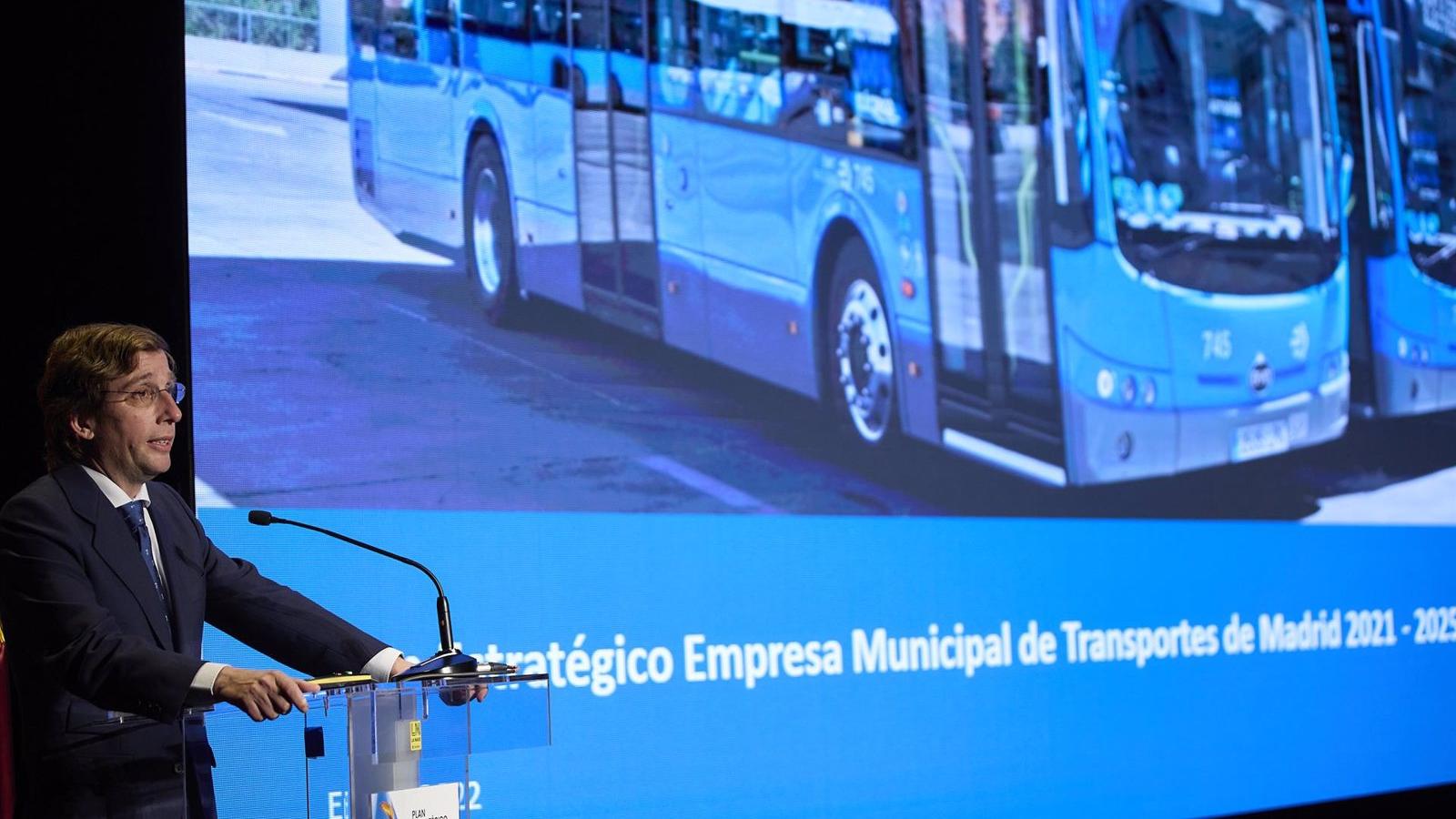 El Ayuntamiento de Madrid destinará más de 1.000 millones hasta 2025 para hacer una EMT "sostenible, eficiente e innovadora"