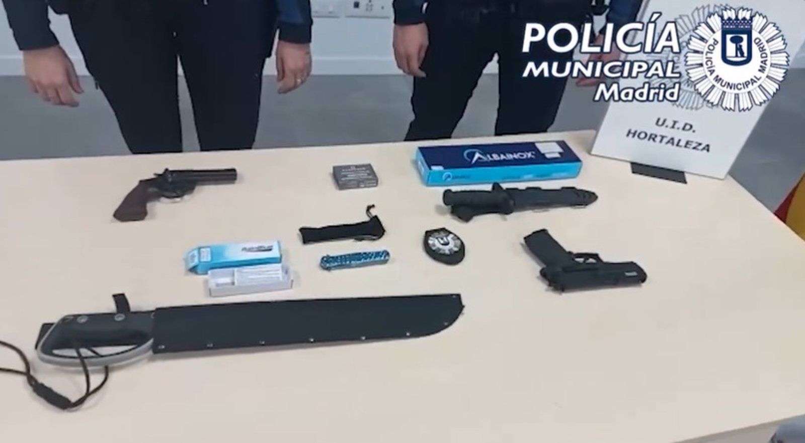 Incautados un machete, un cuchillo y dos pistolas simuladas en una reyerta en Sanchinarro