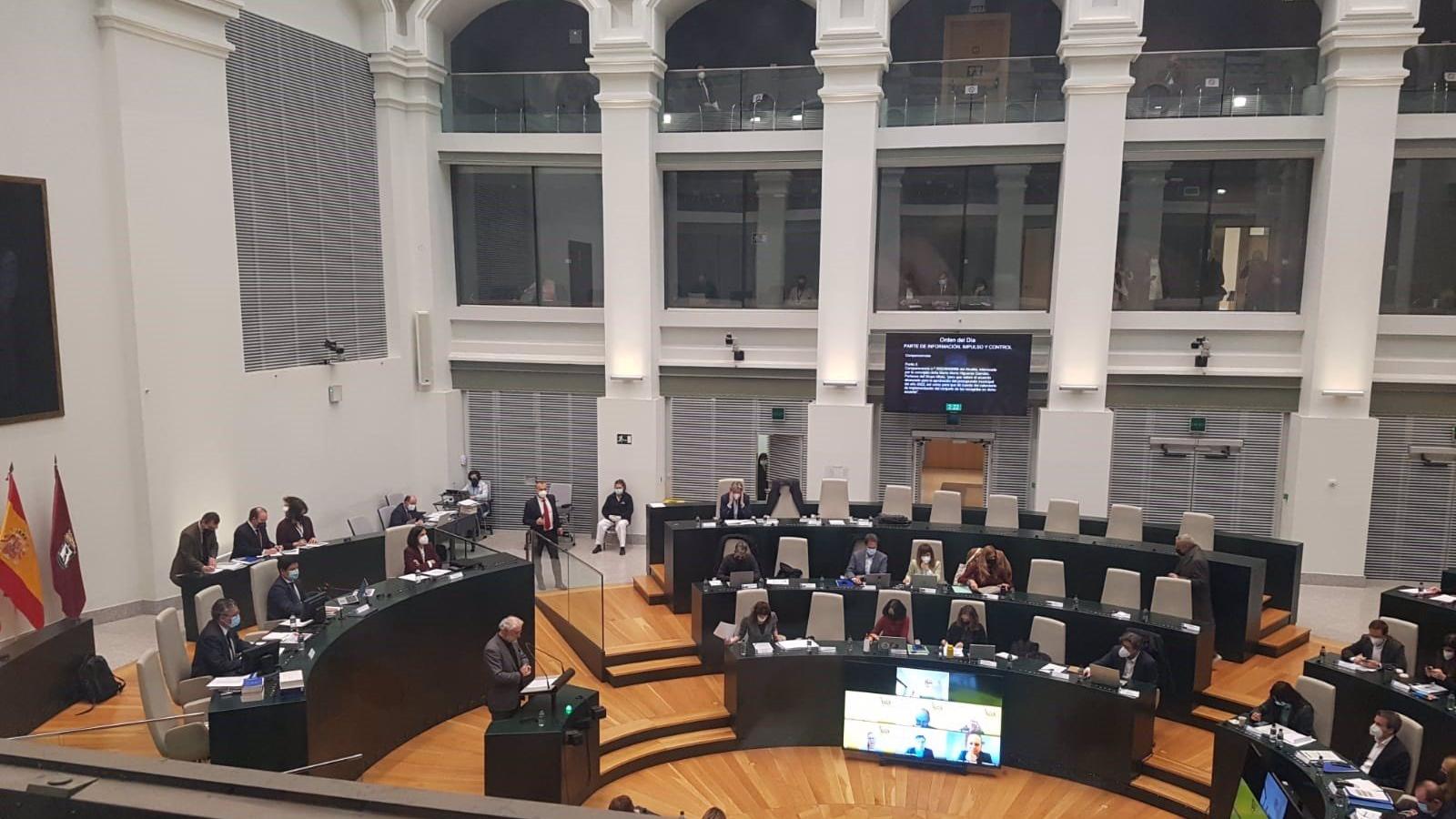 Ortega Smith califica de "tramposo e ilegal" el acuerdo presupuestario entre el Gobierno municipal y el grupo Mixto