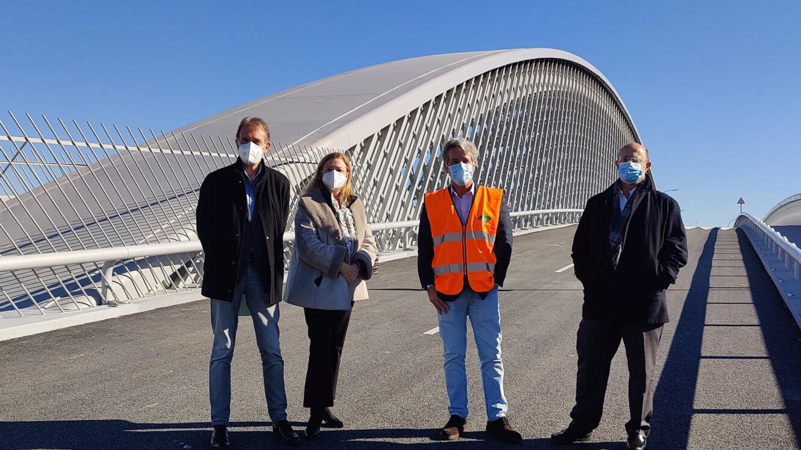 Concluyen las obras del Puente de la Concordia que unirá Valdebebas con la T4 del aeropuerto