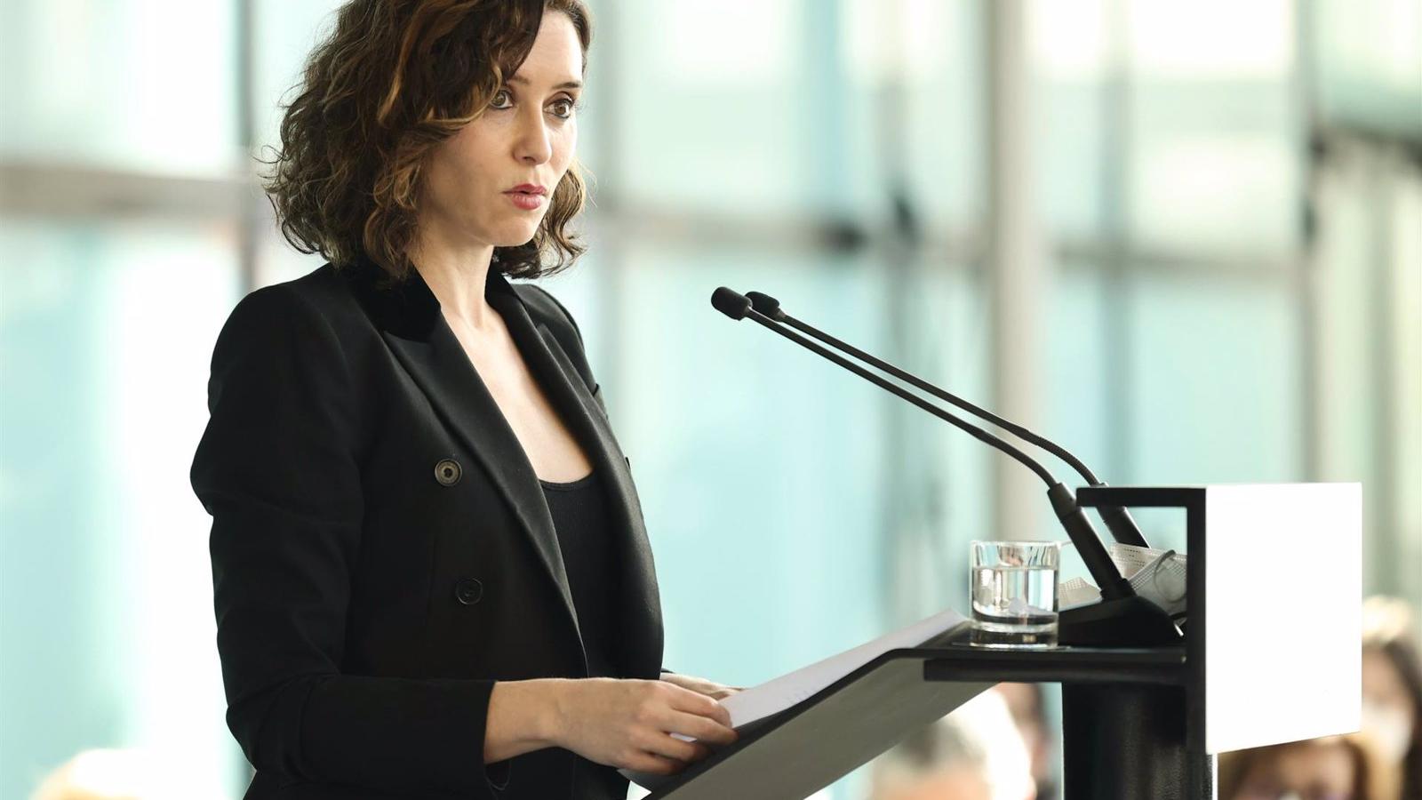 Díaz Ayuso ofrece toda la ayuda de la Comunidad a la Delegación del Gobierno contra las bandas