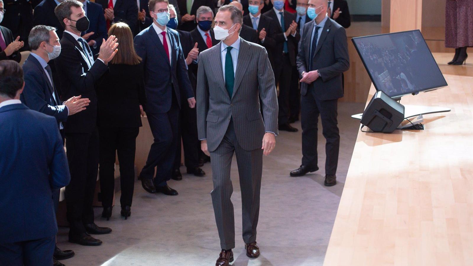 El Rey Felipe VI, positivo por COVID-19 tras presentar síntomas leves