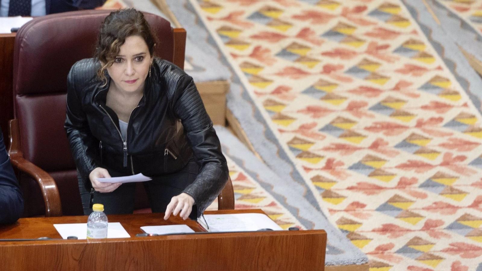 Díaz Ayuso dice sentir "vergüenza ajena" de que la izquierda le reproche la gestión económica