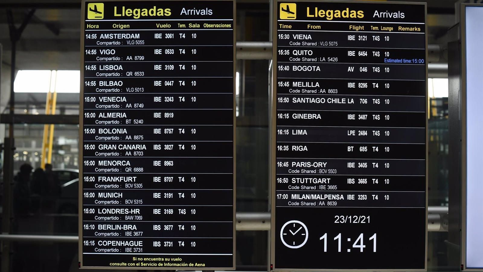Renfe devuelve una mochila con más de 7.300 euros encontrada por un vigilante en la T4 de Barajas
