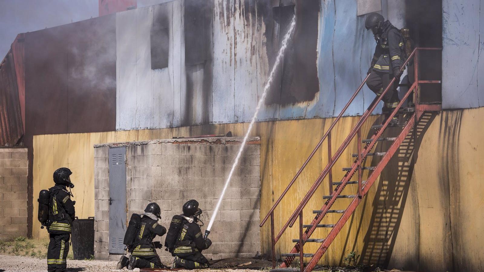 La Comunidad de Madrid aprueba la llegada de varias dotaciones guardia a los Bomberos y la revisión de todas las infraestructuras