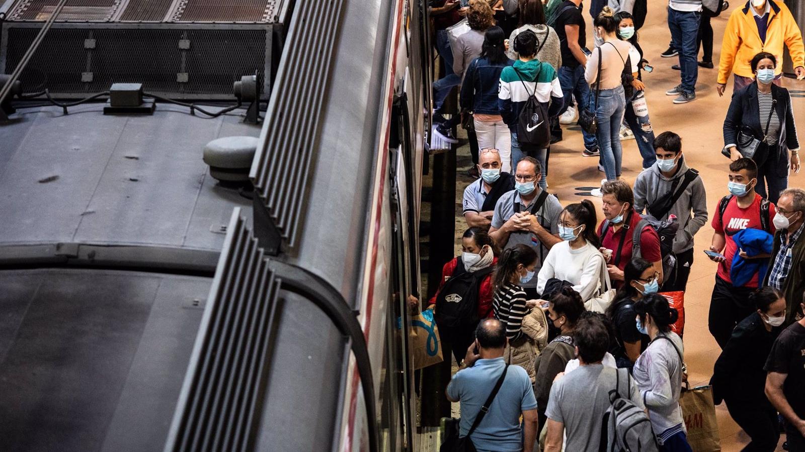 La Policía realiza 25 detenciones por 400 delitos de daños a ferrocarriles en Madrid, Fuenlabrada y otras ciudades