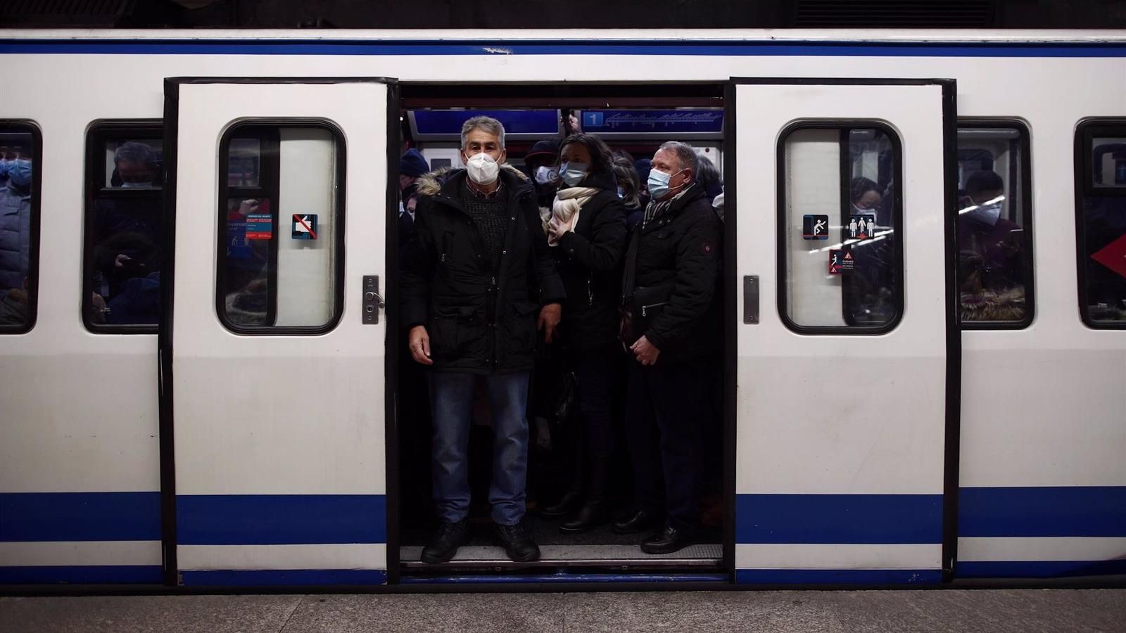 Aumento de usuarios de Metro por el precio de la gasolina