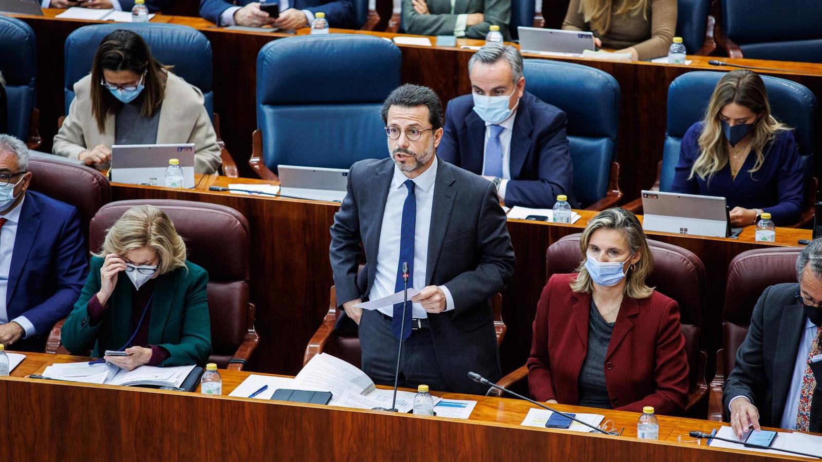 Lasquetty acusa al PSOE de "presionar y manipular" a la Cámara de Cuentas cuando "el contrato está auditado"