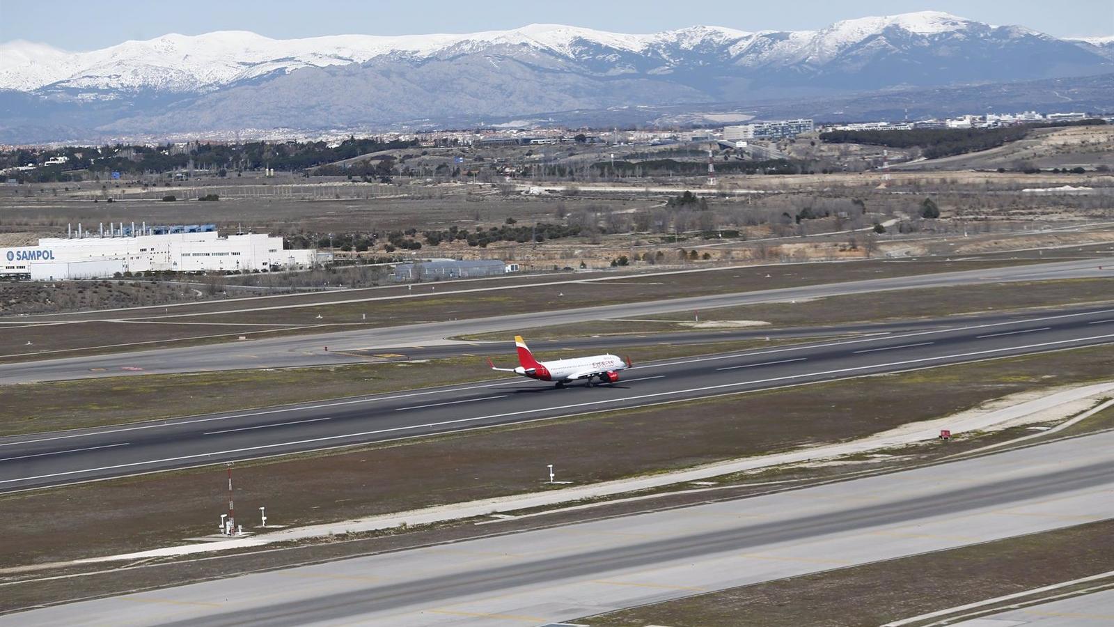 Iberia y Renfe amplían a 14 destinos su programa Train &amp; Fly con un único billete para tren y avión