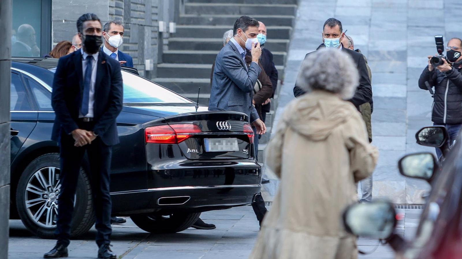 Sánchez visita el Centro de Atención, Recogida y Derivación de Refugiados Ucranianos en Pozuelo de Alarcón