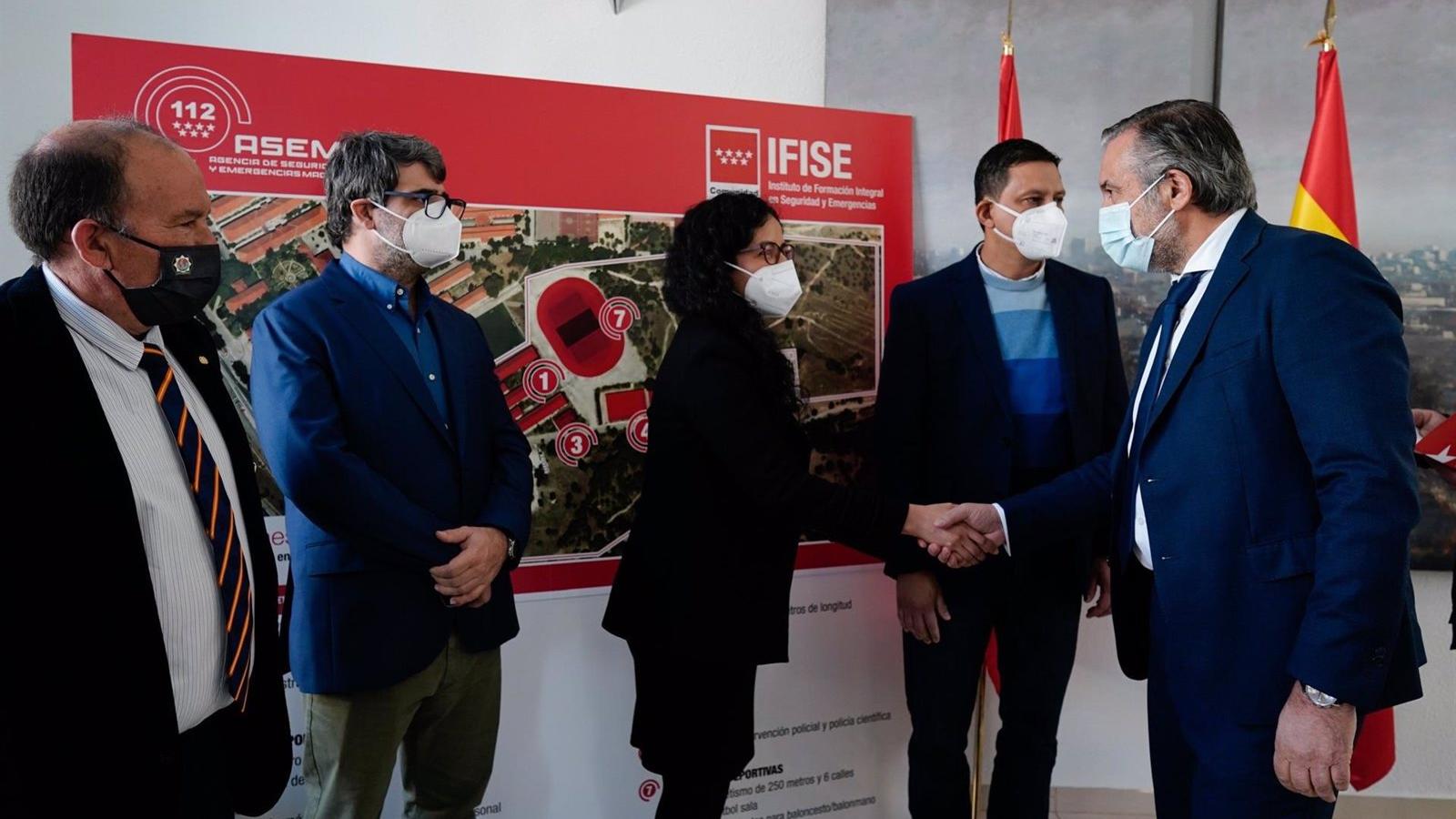 Los policías locales de la región se forman sobre bandas latinas con docentes expertos de España y Centroamérica