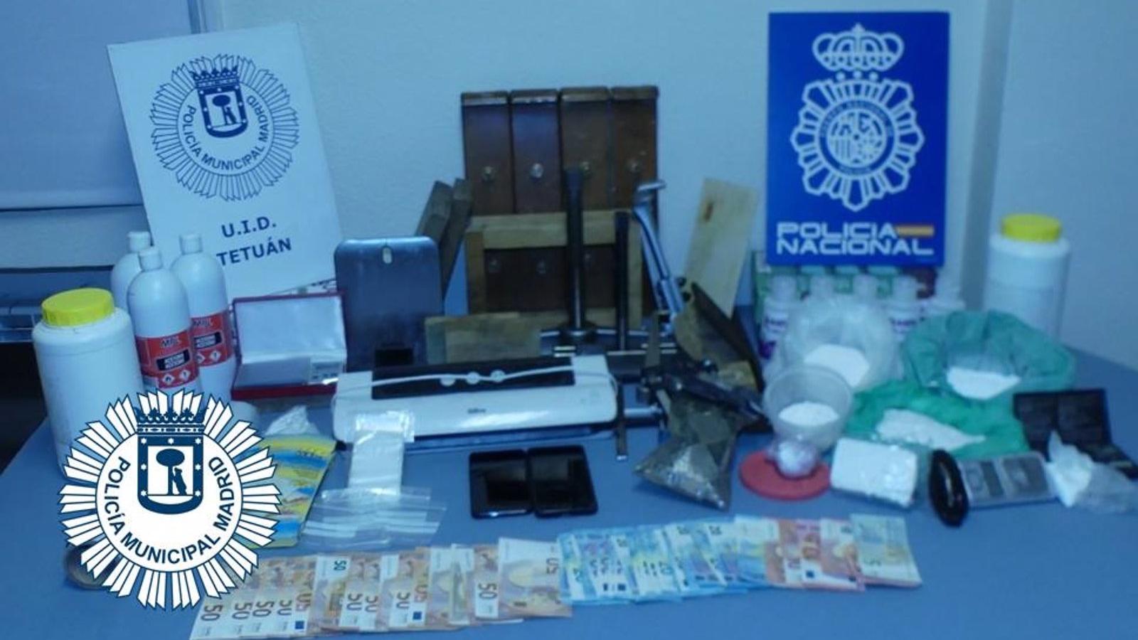 Desmantelado un laboratorio de mefedrona y cocaína en un piso de Tetuán