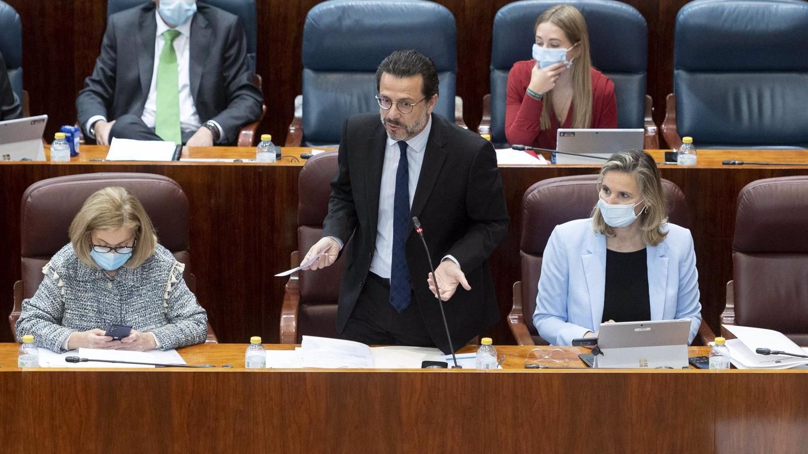 Lasquetty pide a Sánchez bajar "ya mismo" los impuestos y costes añadidos de la energía porque "mañana ya es tarde"