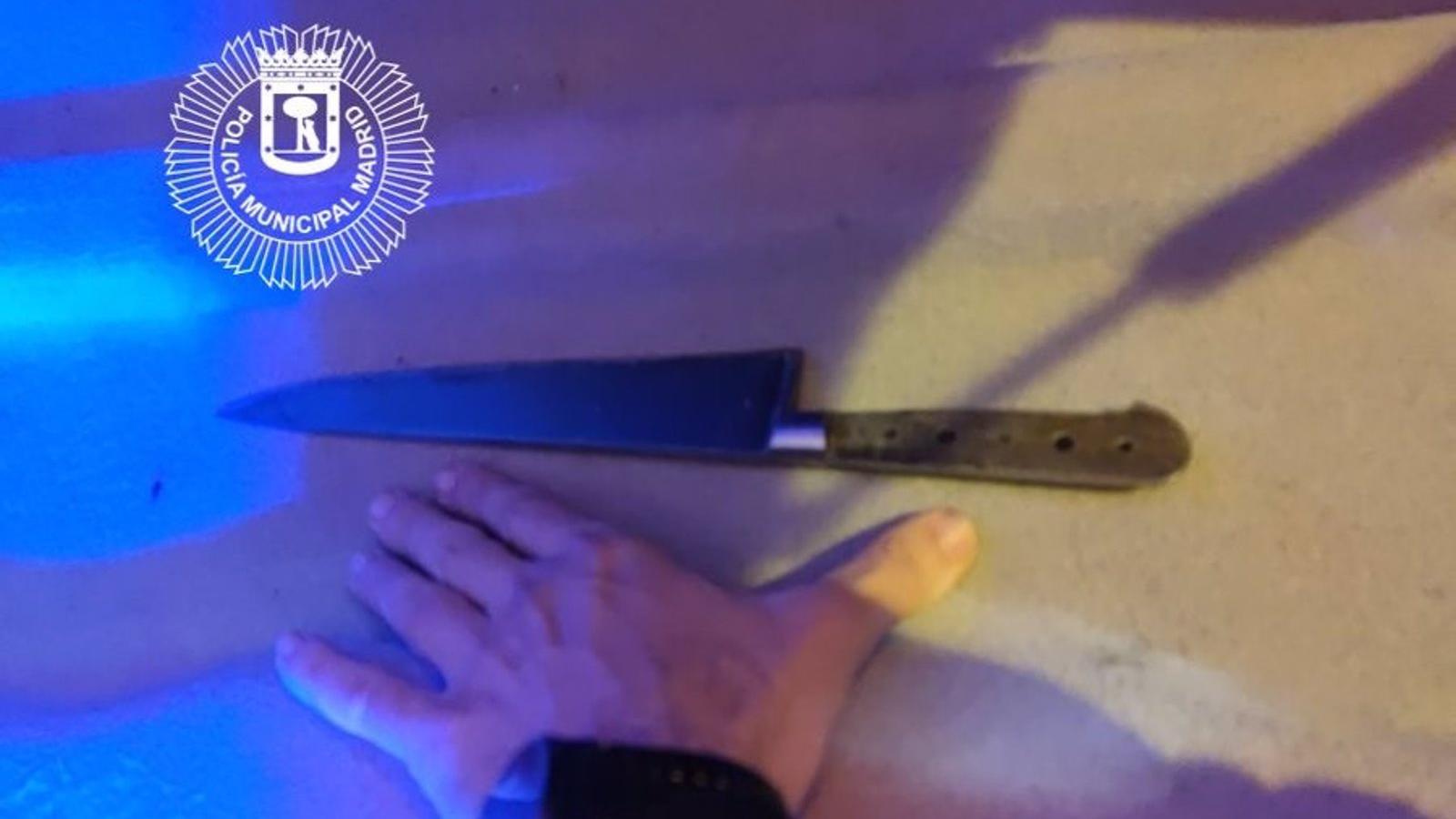 Detenido un hombre por pegar y amenazar de muerte a su hermana en el piso que compartían en Pueblo Nuevo