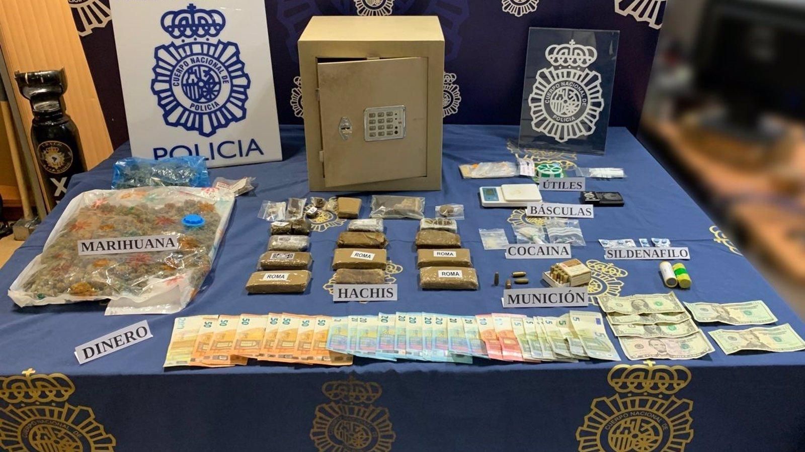 Seis detenidos y desarticulados tres puntos de venta de droga en Vicálvaro y Moncloa