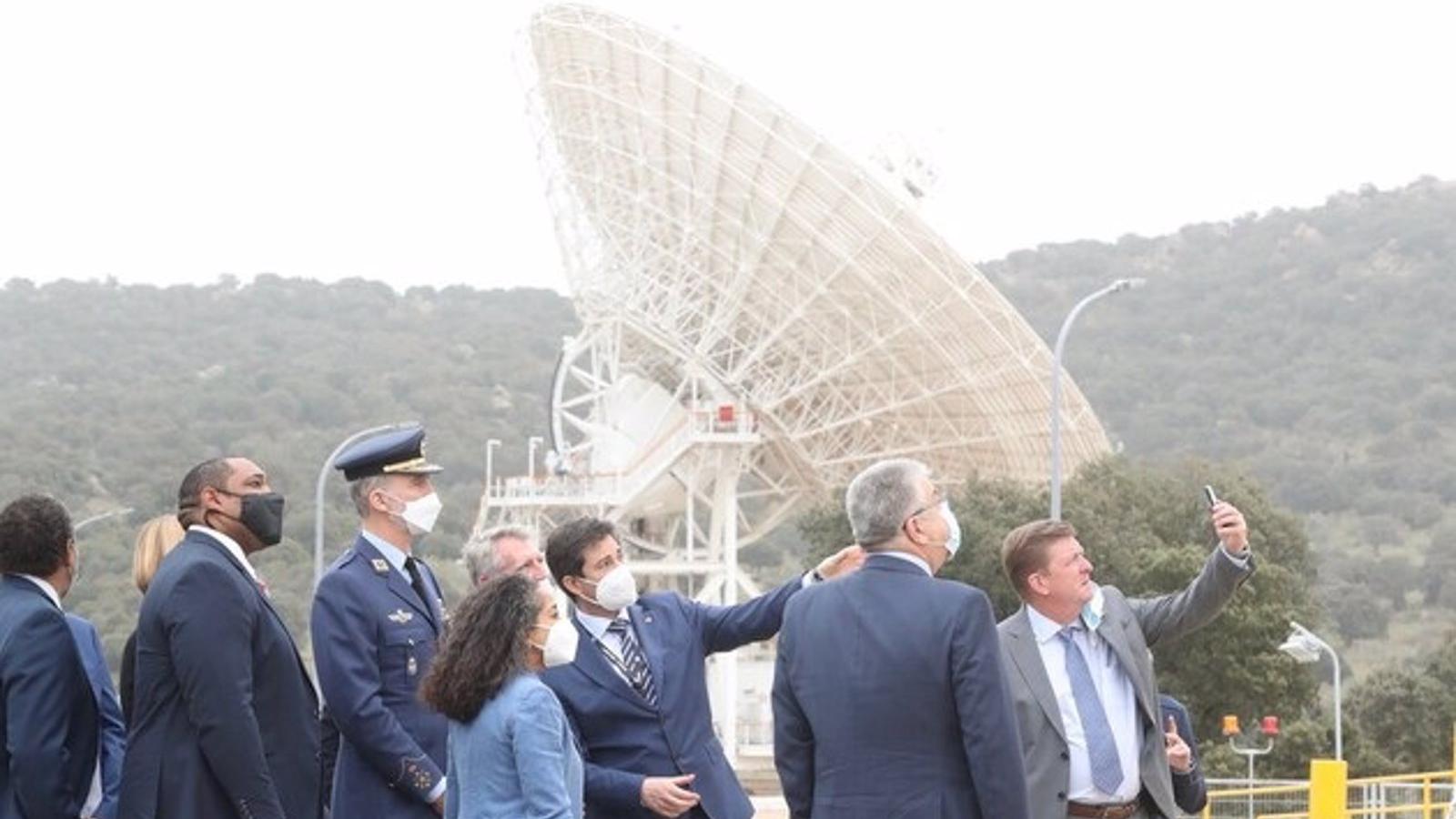 El Rey inaugura una nueva antena de la NASA en Robledo de Chavela