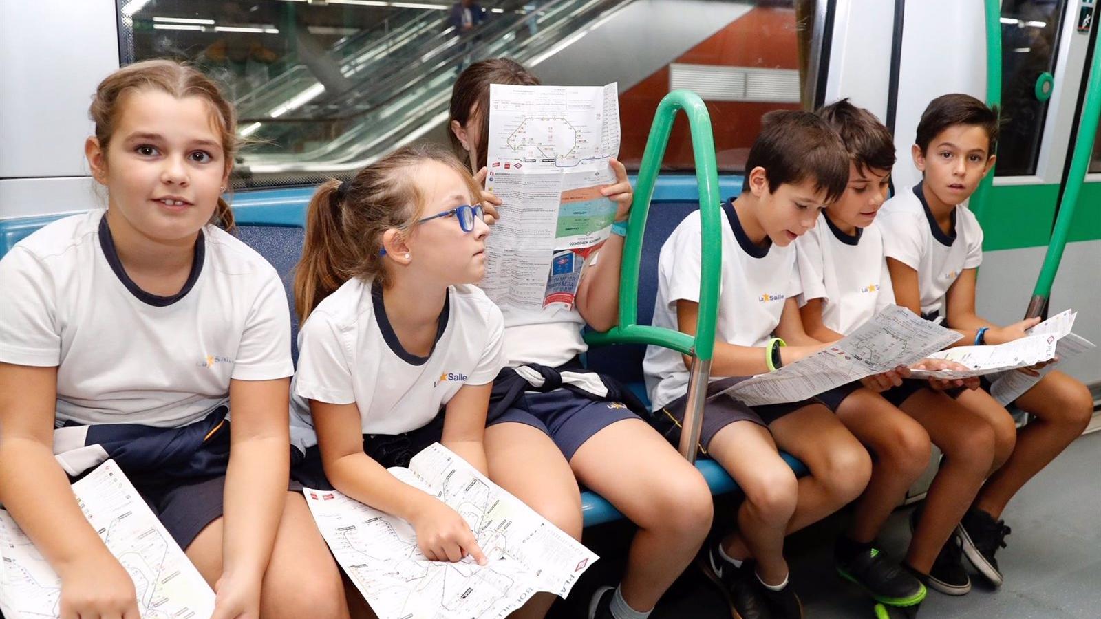 Metro recupera sus visitas escolares presenciales y celebra 40 años de esta iniciativa con más de 365.000 visitantes