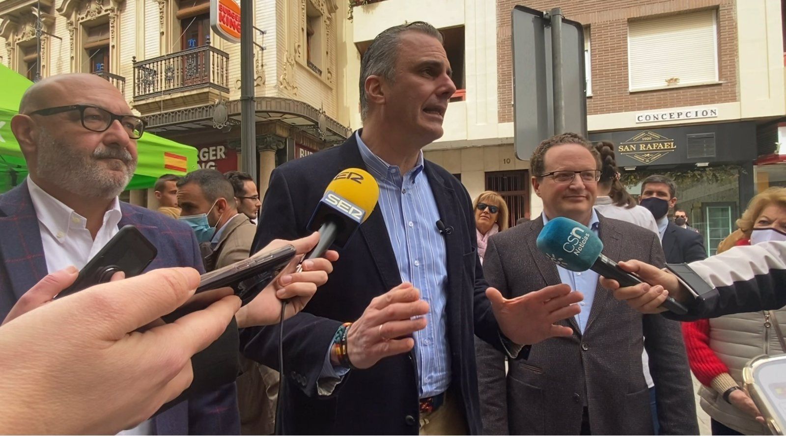 Ortega Smith apoya el paro de transportistas: "Aunque cause perjuicios, lo asumimos como parte que sufrimos al Gobierno"