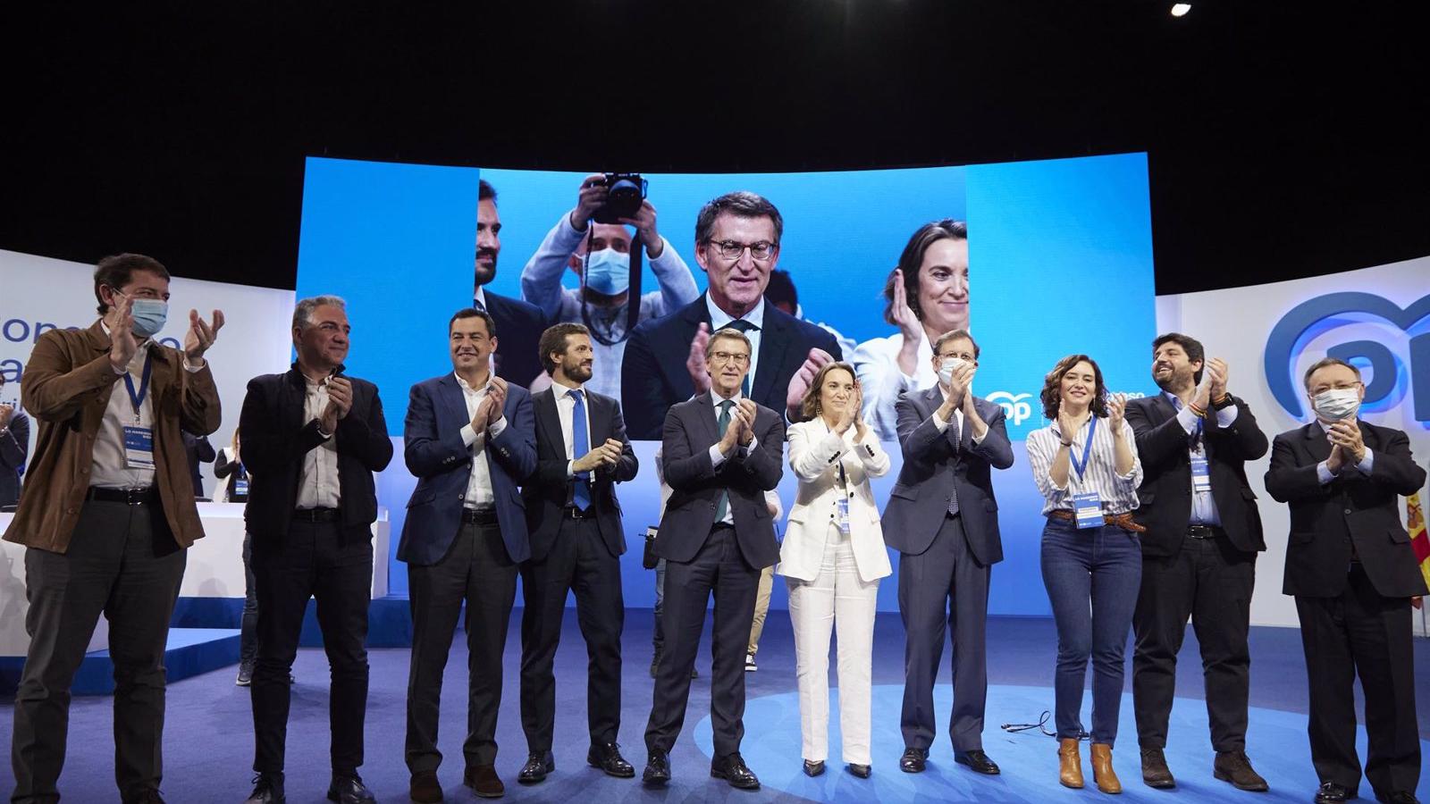 Feijóo se proclama como "alternativa" a Pedro Sánchez y ve "hambre de cambio" porque "España se merece más"