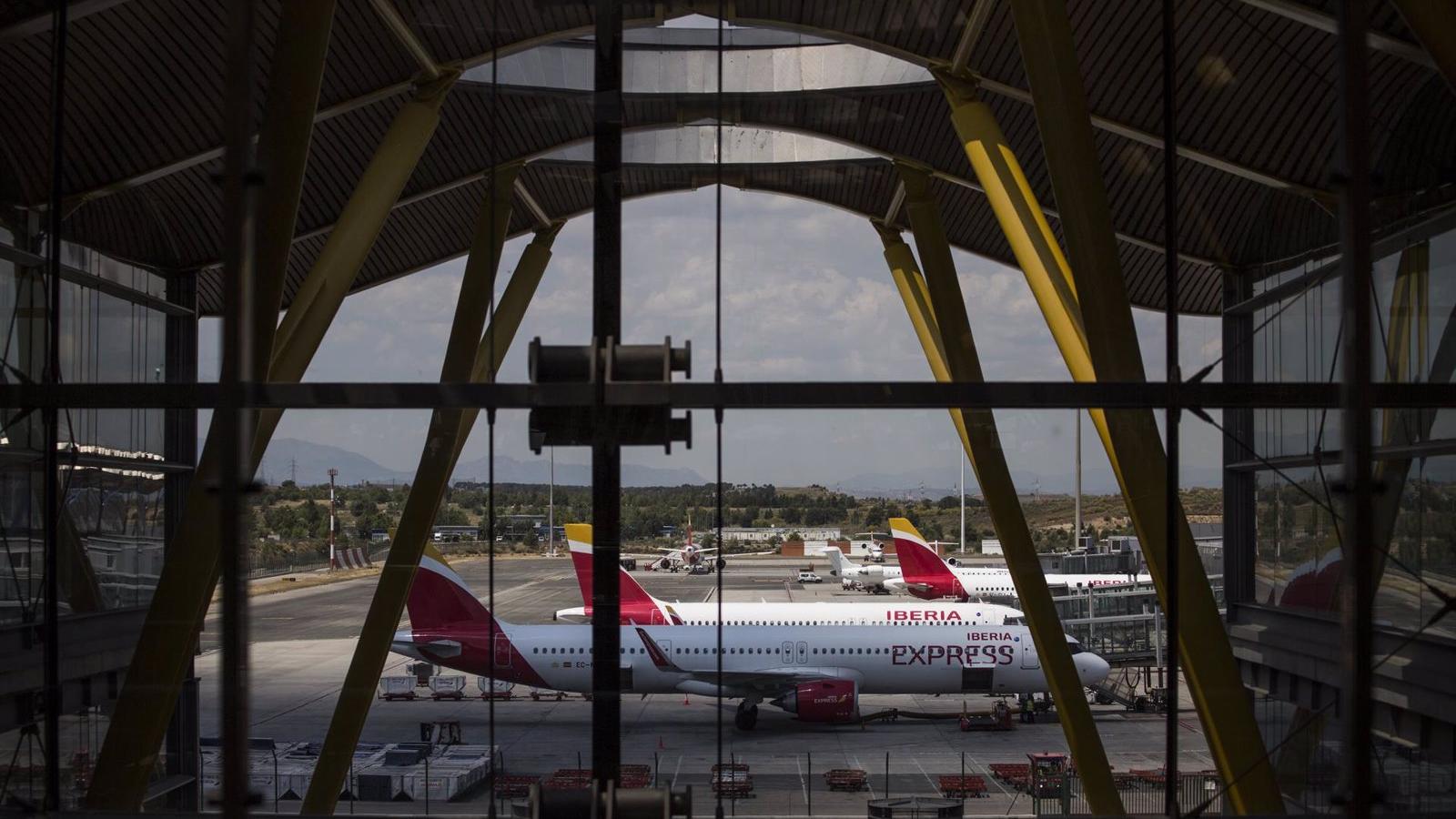 La llegada de turistas extranjeros a Madrid se multiplica por nueve en febrero y el gasto casi por diez