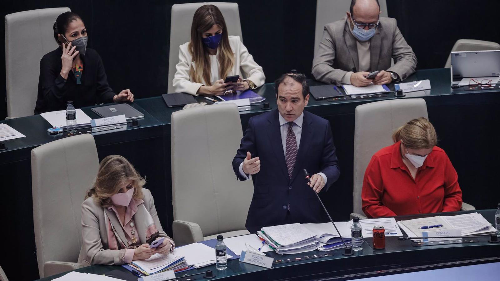 Carabante considera "fake" la comisión de investigación y dará "todas las explicaciones" en la sesión del 6 de mayo