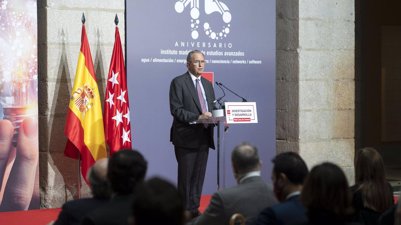 La Comunidad desarrollará proyectos de investigación sobre el Covid con los IMDEAS y las universidades públicas