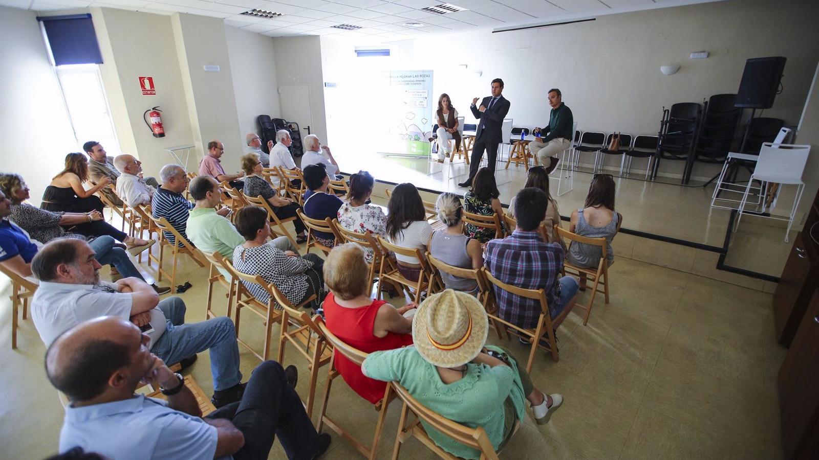 Las reuniones del alcalde de Las Rozas con los vecinos regresan tras la pandemia con una cita en La Marazuela