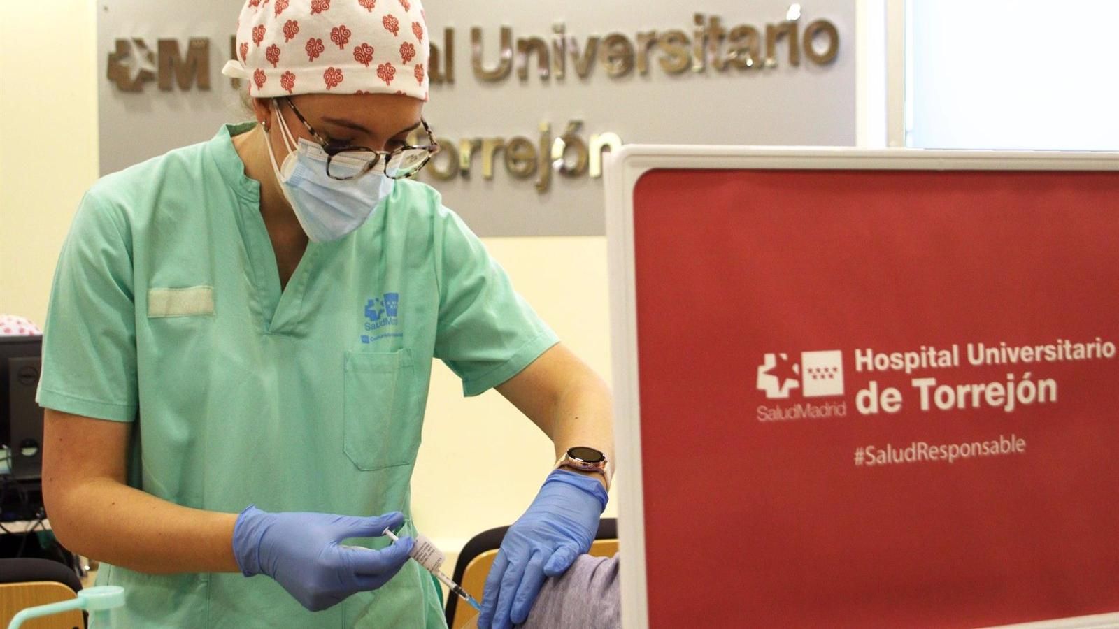 El Hospital de Torrejón cierra la vacunación frente al Covid-19 con unas 126.500 dosis administradas