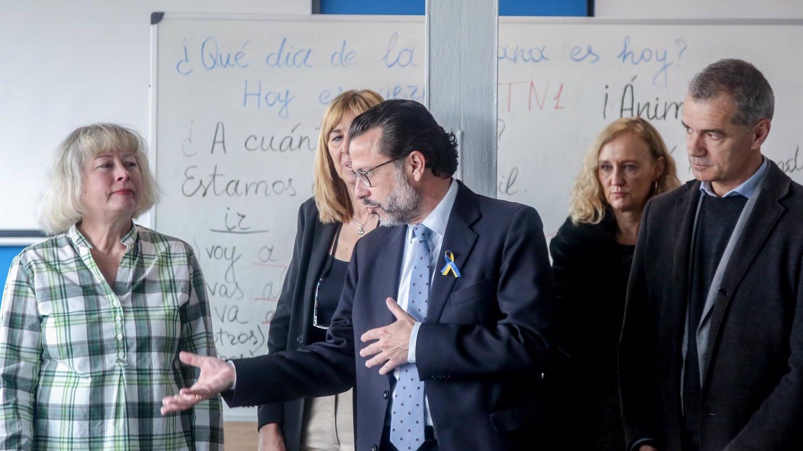 Lasquetty vincula el aumento del paro a la "antirreforma laboral" del Ejecutivo de Sánchez