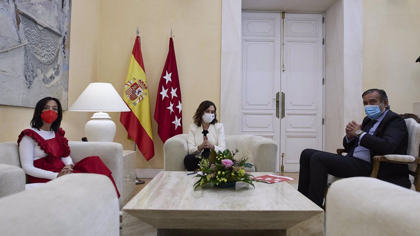 El Gobierno regional pide a la Delegación que no decaiga el plan Antibandas y ofrece su colaboración